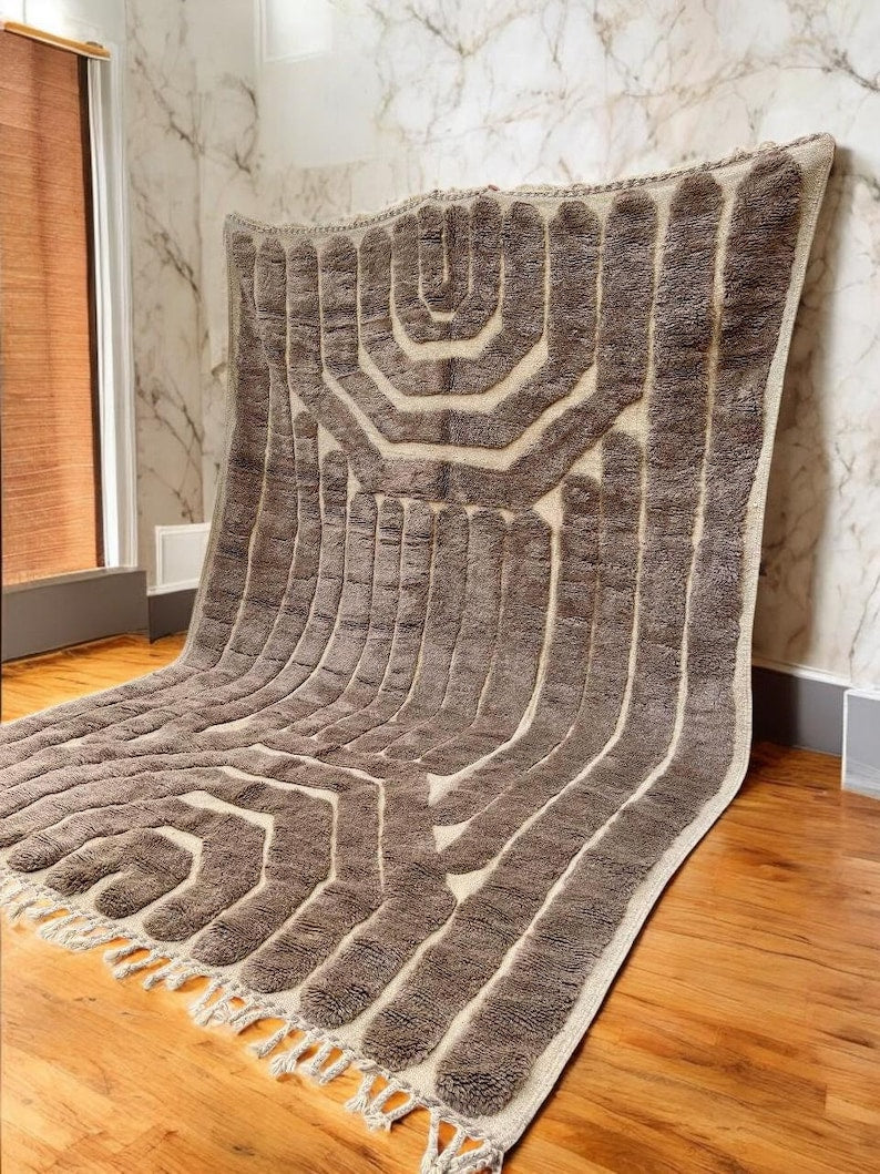 Custom Moroccan rug runner with cream base and black geometric lattice Berber Moroccan rug design, handwoven from wool, featuring fringed edges for a bold Moroccan rug area.
