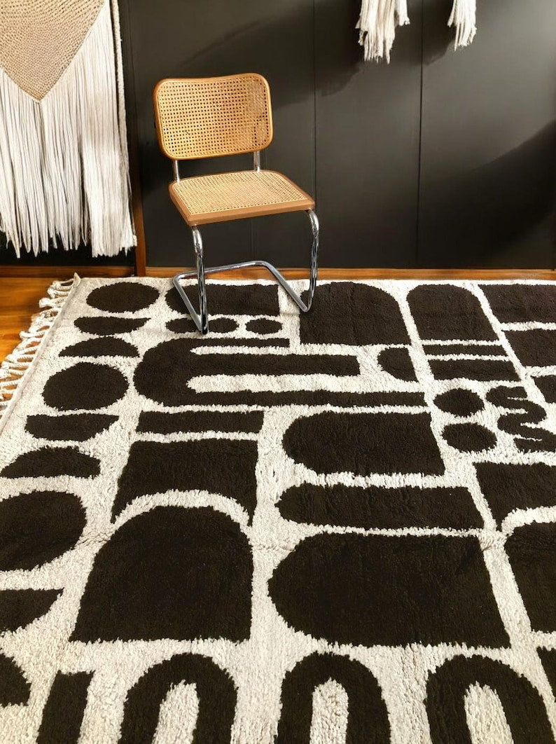 Moroccan Wool Rug - Black & White Abstract