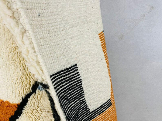 Vintage Authentic Berber 7x10 Antique Wool Moroccan Mrirt Rug - LuxVibez